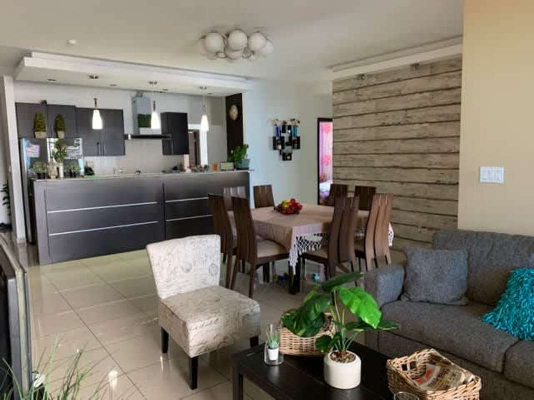 Spacious master bedroom with ensuite bath city skyline view at PH Premium Tower Panama