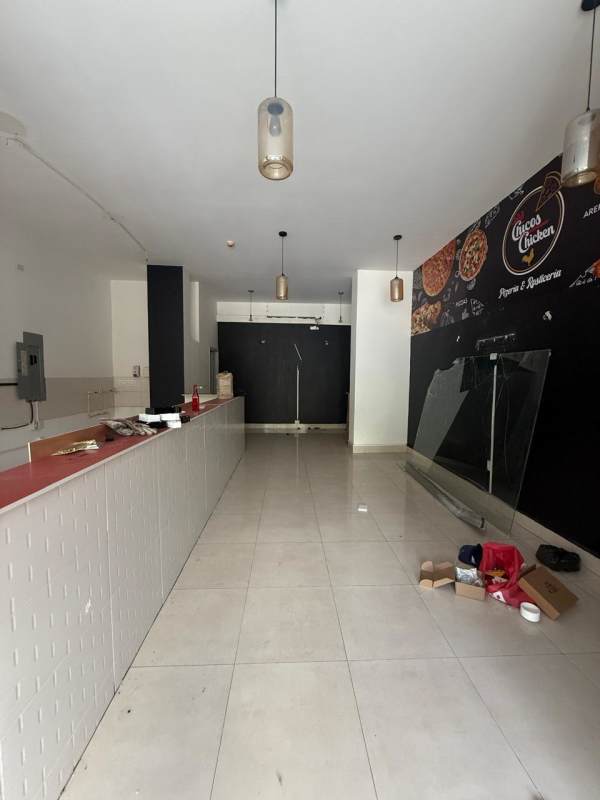 Commercial Retail Space Río Abajo 79m2 10 Parking