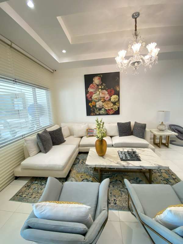 Furnished 3BR House with Gym, Terrace, Garden in Costa Sur - View 3