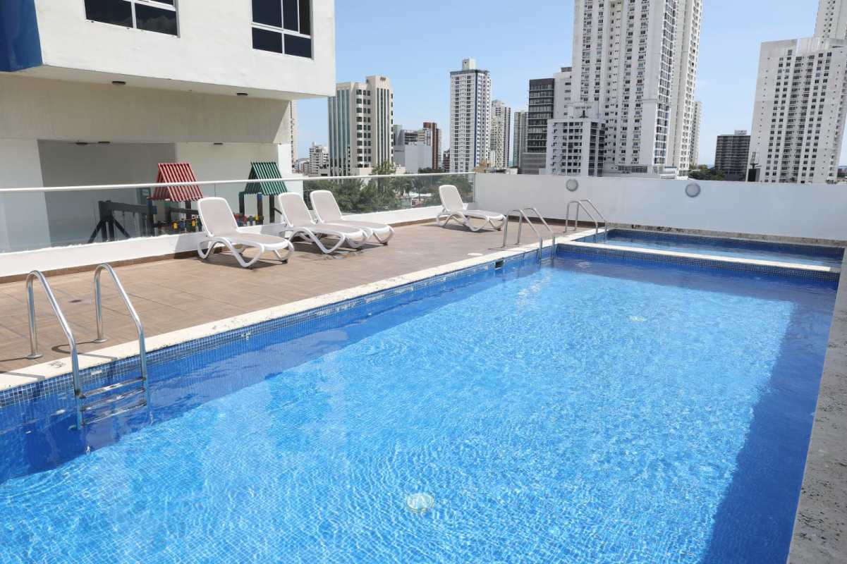 Infinity rooftop swimming pool overlooking Panama skyline in San Francisco Bay condos