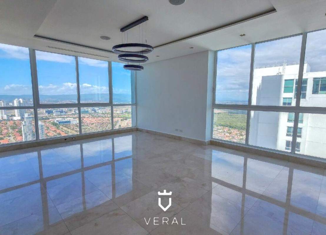 Master bathroom with jacuzzi overlooking ocean marble finishes PH Vitri Tower Costa del Este Panama