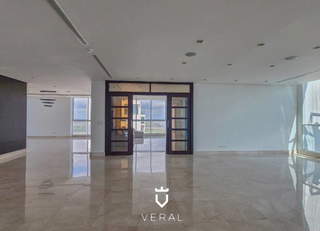 Penthouse Apartment for Sale in Costa del Este - 6 bedrooms