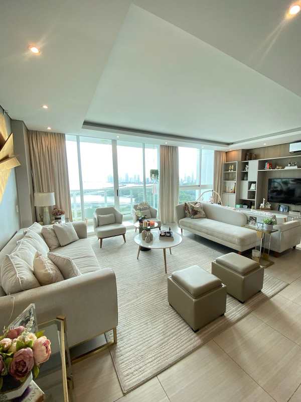 Open-plan living dining zone with access to balcony and skyline views PH Serenissima Panama