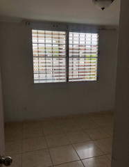 Single-family Home for Rent in San Antonio - 4 bedrooms