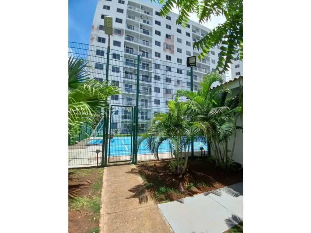 Bathroom with walk-in shower, vanity and modern tiles for sale Don Bosco Panama