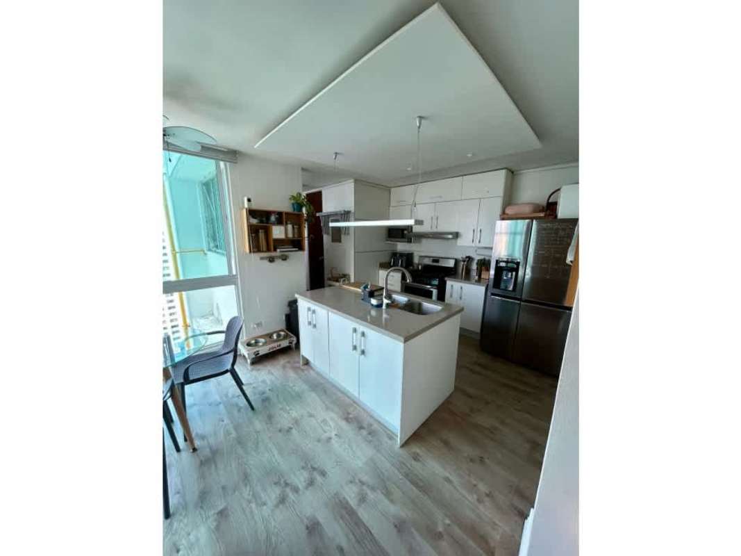 Open kitchen granite countertops breakfast bar apartment for sale PH 7400 San Francisco Panama
