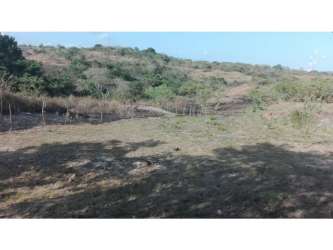 Technical survey map of 7,000 square meters land in San Carlos Panama outlining property lines