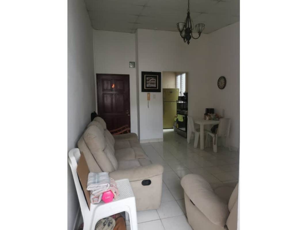 Compact kitchen with stove, fridge, washing machine in PH Aramis Carrasquilla Panama