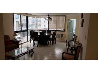 Dining room area with windows, ceiling fan, tiled floor in PH Toledo Panama City