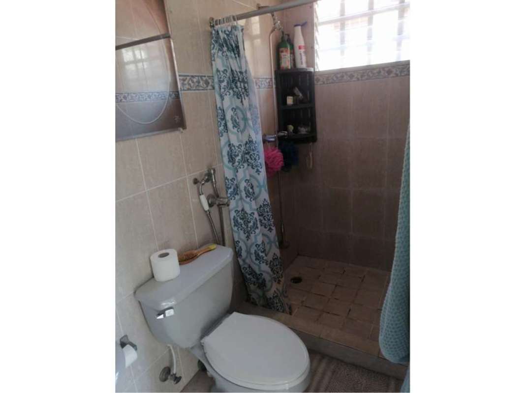 Bathroom with pedestal sink, walk-in shower, toilet Portal de las Cumbres Villa Zaita