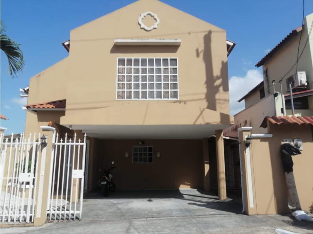 Spacious living area with ceiling fan, beige tile flooring and natural light in Villa Zaita house