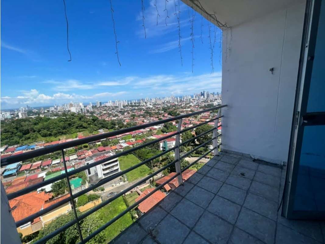 Covered balcony offering panoramic city views in PH Cristal Hills Panama City