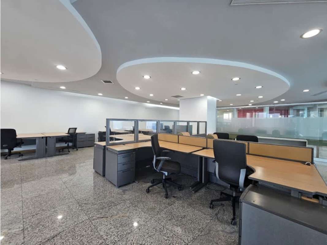 Modern conference room with skyline views Torre Global Bank Panama City
