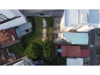 Vacant mixed-use land near Metro station in El Cangrejo Panama City