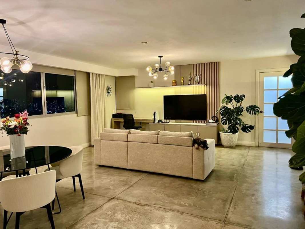 Remodeled kitchen with granite countertops gas stove in PH Villa de las Fuentes Panama City