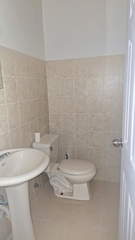 Commercial Office for Rent in Betania - 0 bedrooms