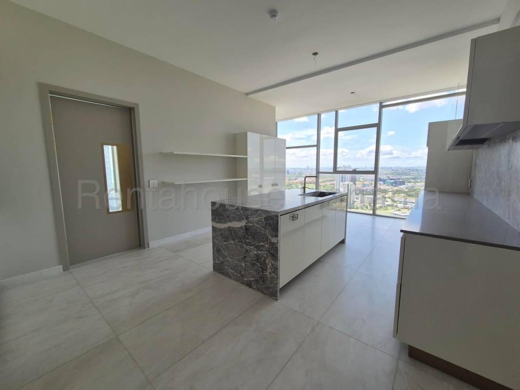 Modern bathroom with freestanding bathtub marble finishes PH La Maison Santa Maria Panama
