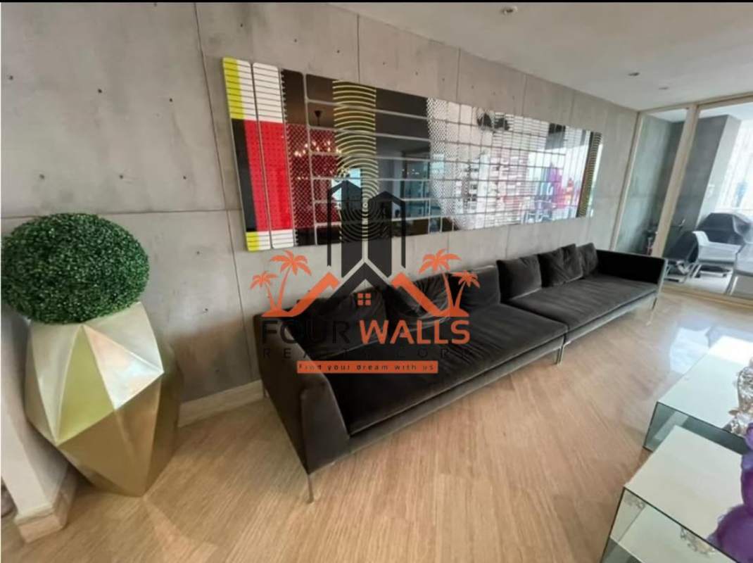 Large bedroom suite featuring ocean views at PH Peninsula Punta Paitilla Panama