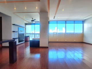 Apartment for Sale in San Francisco - 3 bedrooms