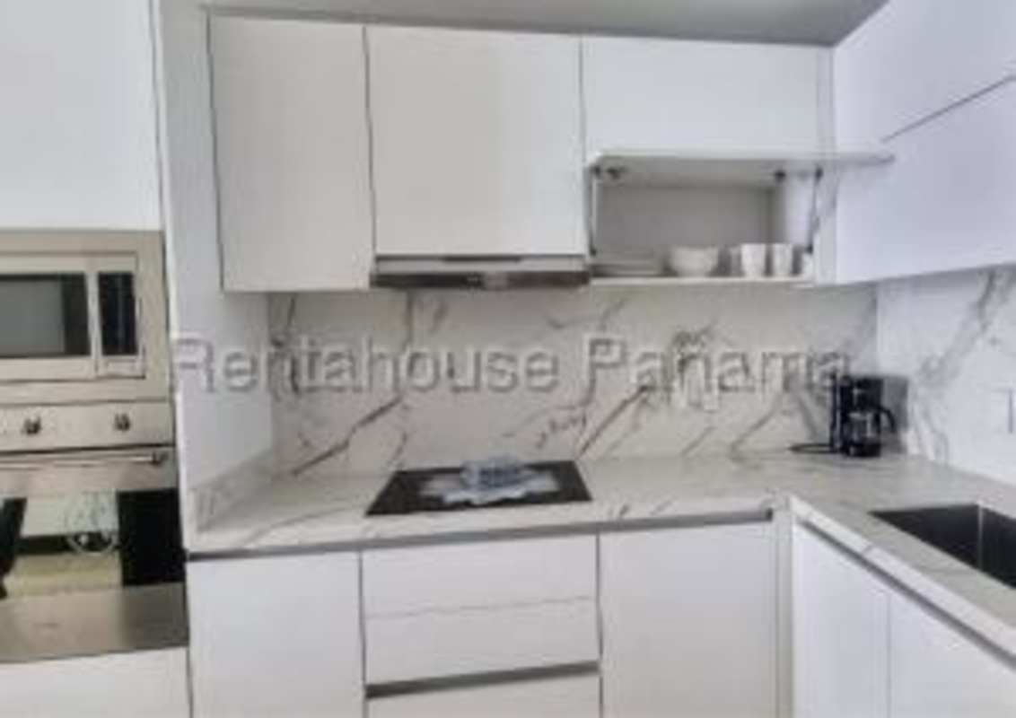 Oceanfront infinity pool at PH Trump Ocean Club luxury condo Punta Pacifica Panama