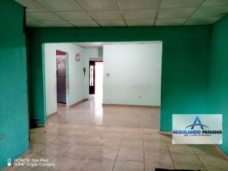 Spacious 3BR House with Terrace in La Arboleda David