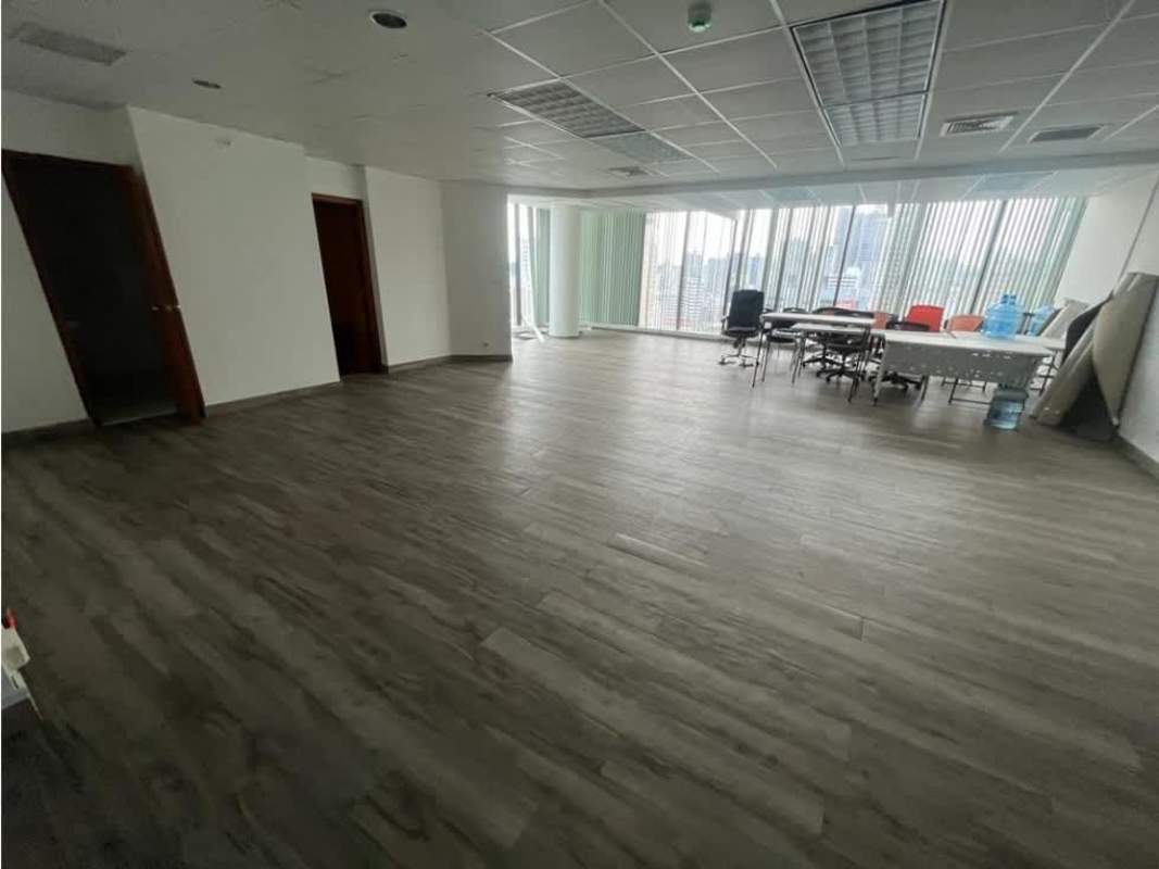 Spacious open commercial office with floor-to-ceiling windows at Banco General Tower Marbella Panama