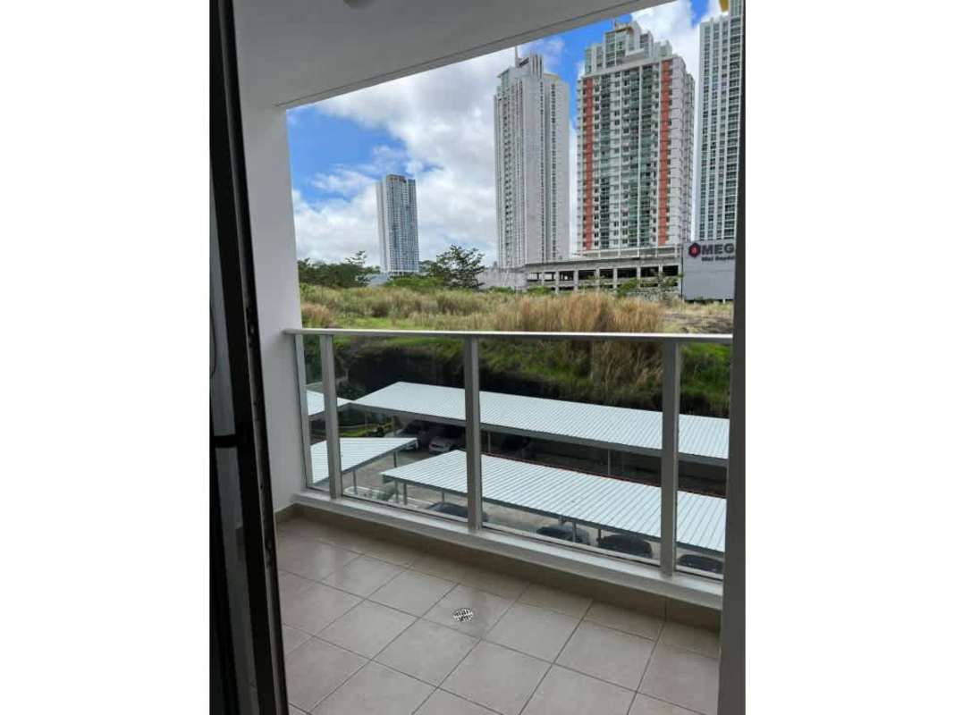 Balcony with glass railing, city skyline PH Rokas Panama