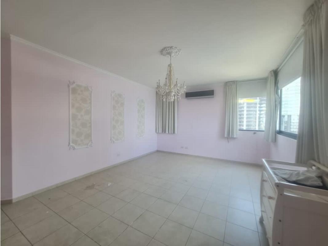 Large empty bedroom with panoramic windows PH Golden Palace Punta Paitilla Panama