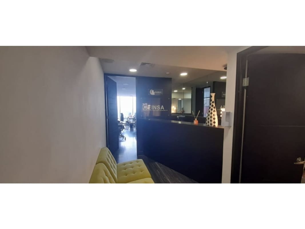 Interior furnished office with glass partitions PH Twist Tower Obarrio Panama