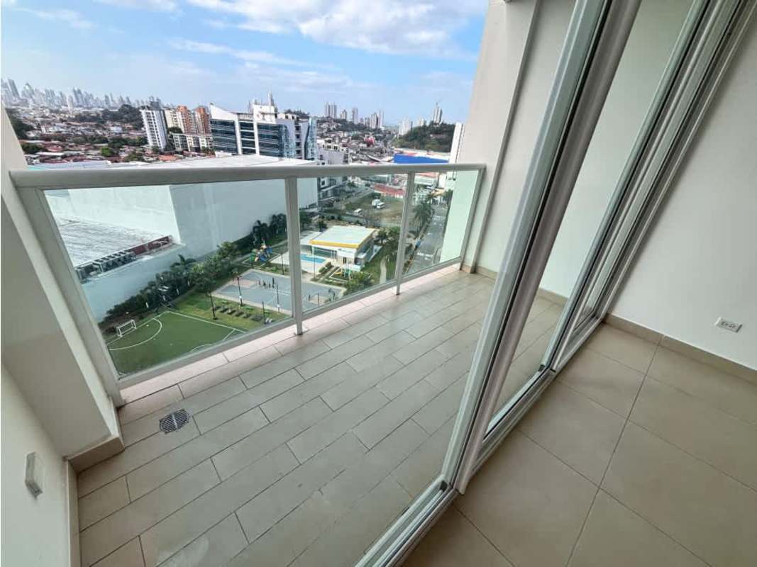 Contemporary bathroom with glass shower enclosure and modern fixtures PH Kings Park Condado del Rey