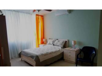 Bedroom with large window, split AC, balcony access PH Coral Park Panama