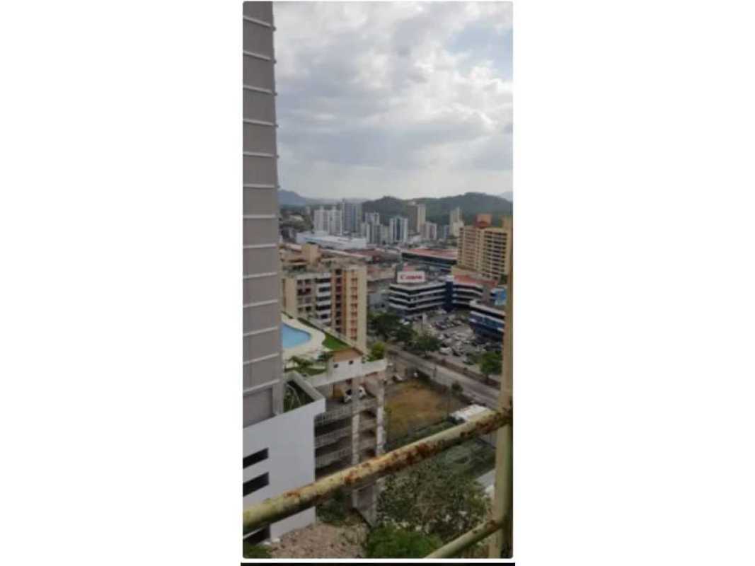 Living and dining area with balcony access, bright natural light PH Fountain View Villa de las Fuentes Panama