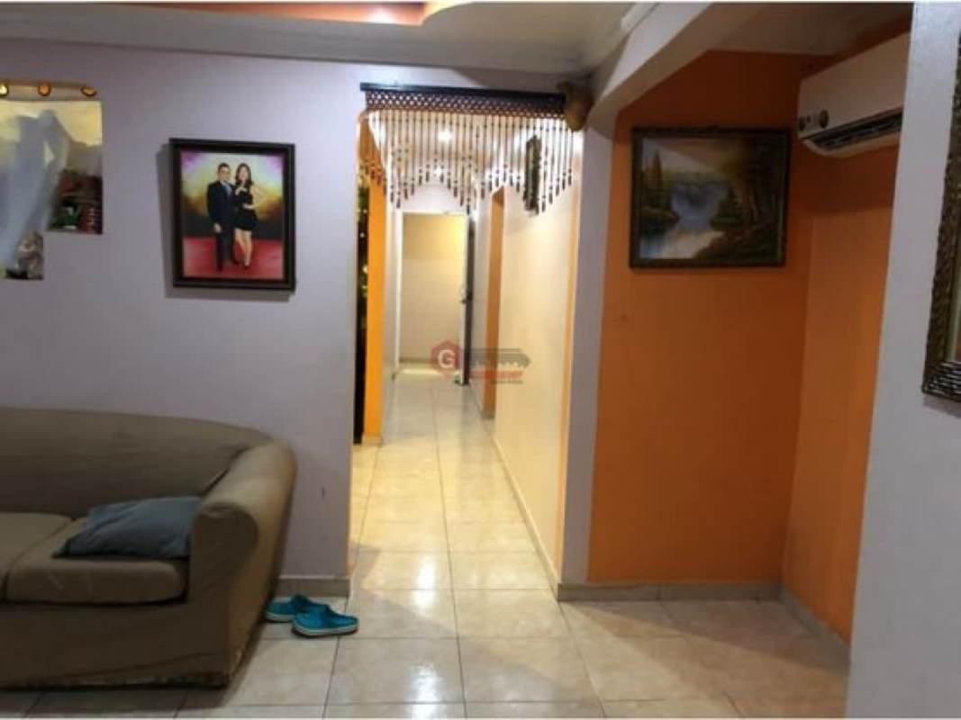 Large courtyard with tile floor, potted plants, covered porch Villa Nueva Las Cumbres