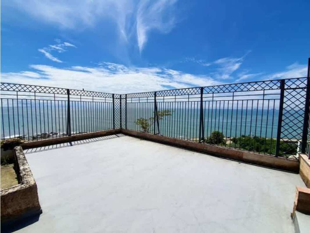 Oceanfront terrace with panoramic views from PH Sobre las Rocas penthouse in Coco del Mar Panama City