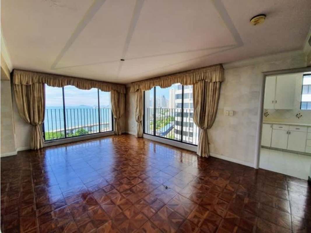Two-level penthouse with floor-to-ceiling windows, ocean and city skyline panoramas, Coco del Mar Panama