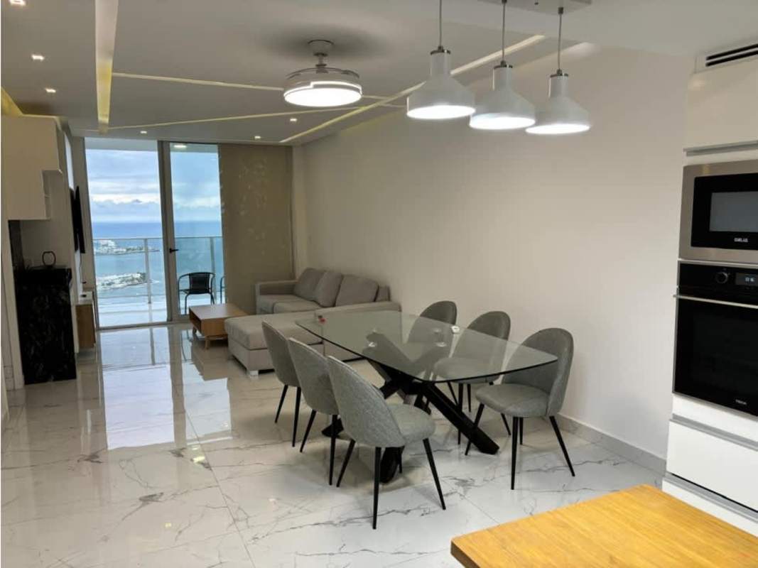 Furnished master bedroom with ocean view and built-in closet in PH White Panama