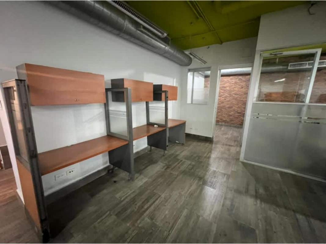 Large open space with exposed ceiling ducts PH Twist Tower Obarrio