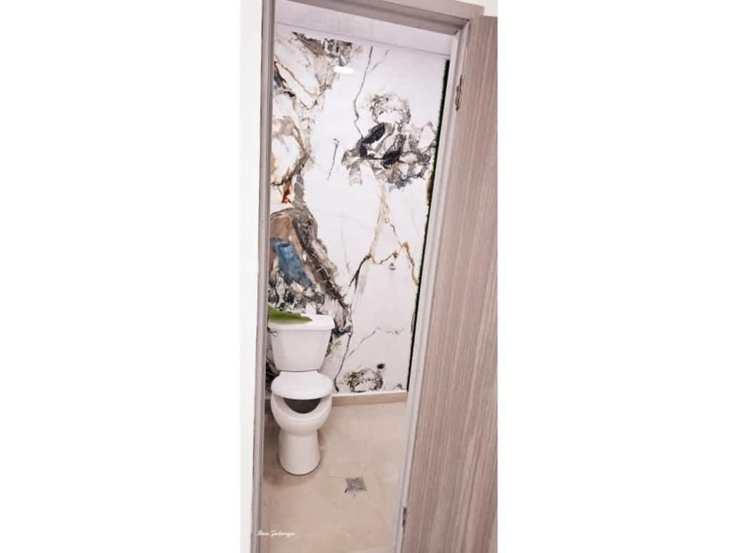 Commercial Space 172m² on Via Santa Elena Parque Lefevre