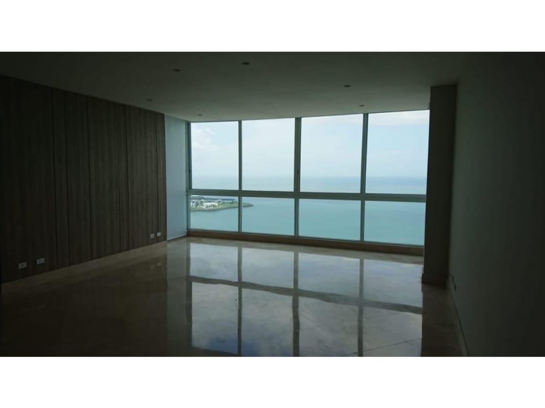 Dining area with stunning ocean views marble floors luxury condo PH The Point Punta Paitilla Panama
