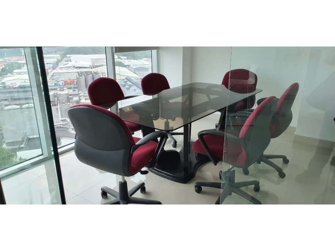 Glass wall conference room with panoramic windows at Edison Corporate Center Panama City