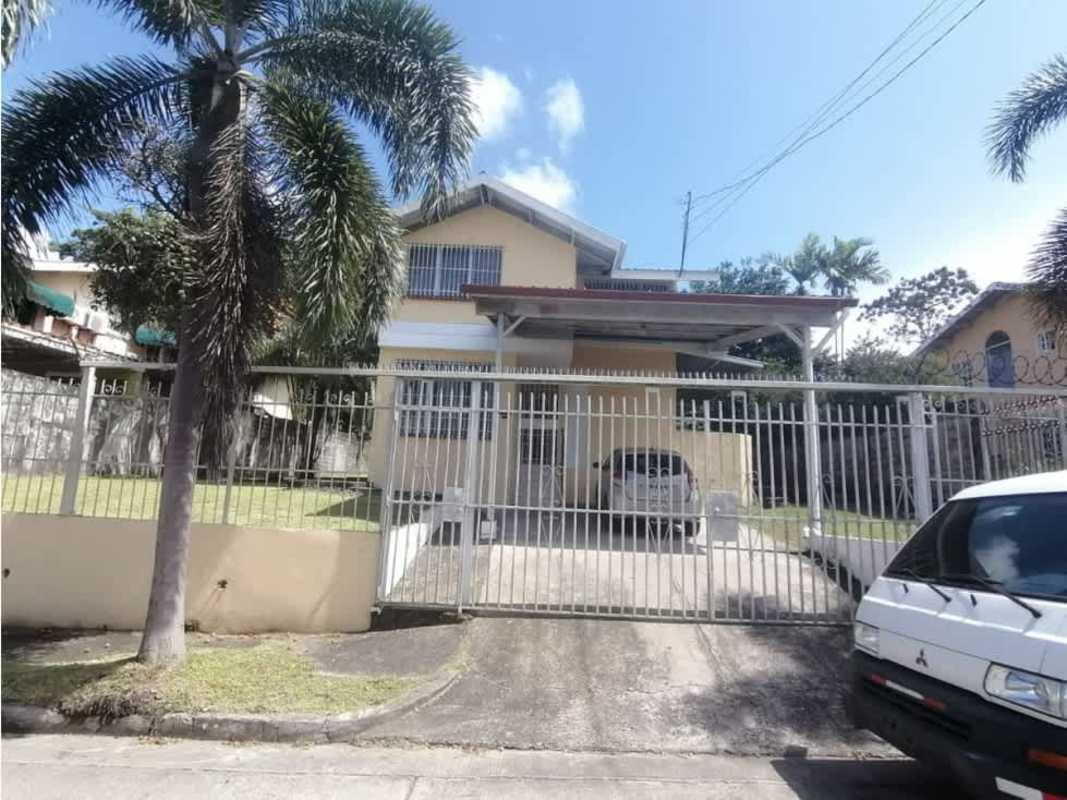 Entry porch with tiled steps and iron security gate in Villa Zaita Panama