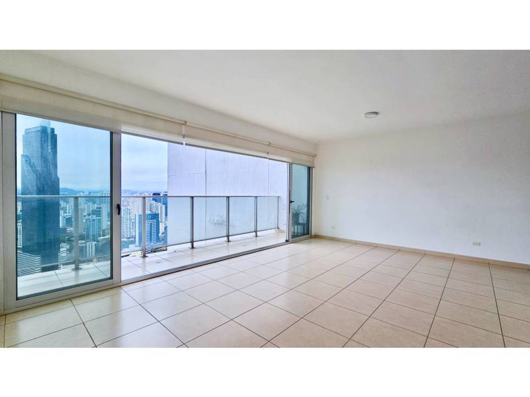 Kitchen with appliances laundry area PH Waters on the Bay Panama Avenida Balboa