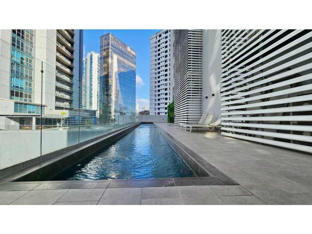 Private balcony city skyline partial ocean view PH Green View Panama