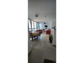 3BR Apartment Carrasquilla PH Coral Towers Near Parque Omar