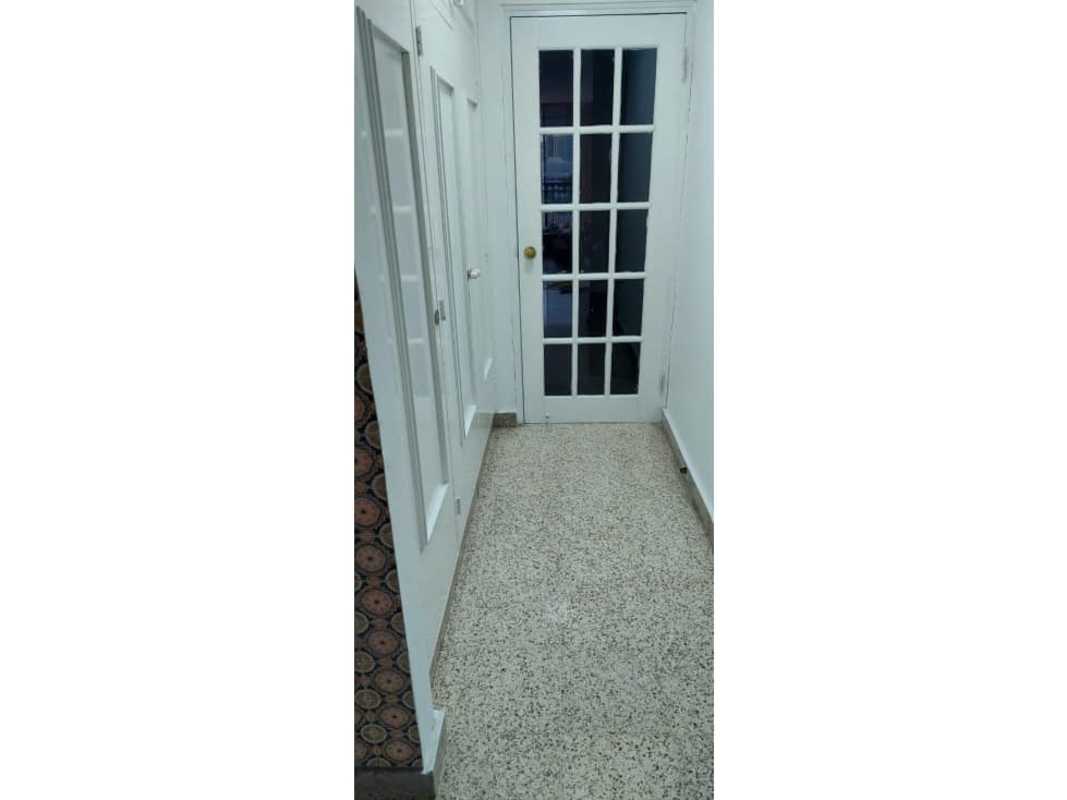 Spacious living room with balcony and skyline views in PH Florida Obarrio Panama