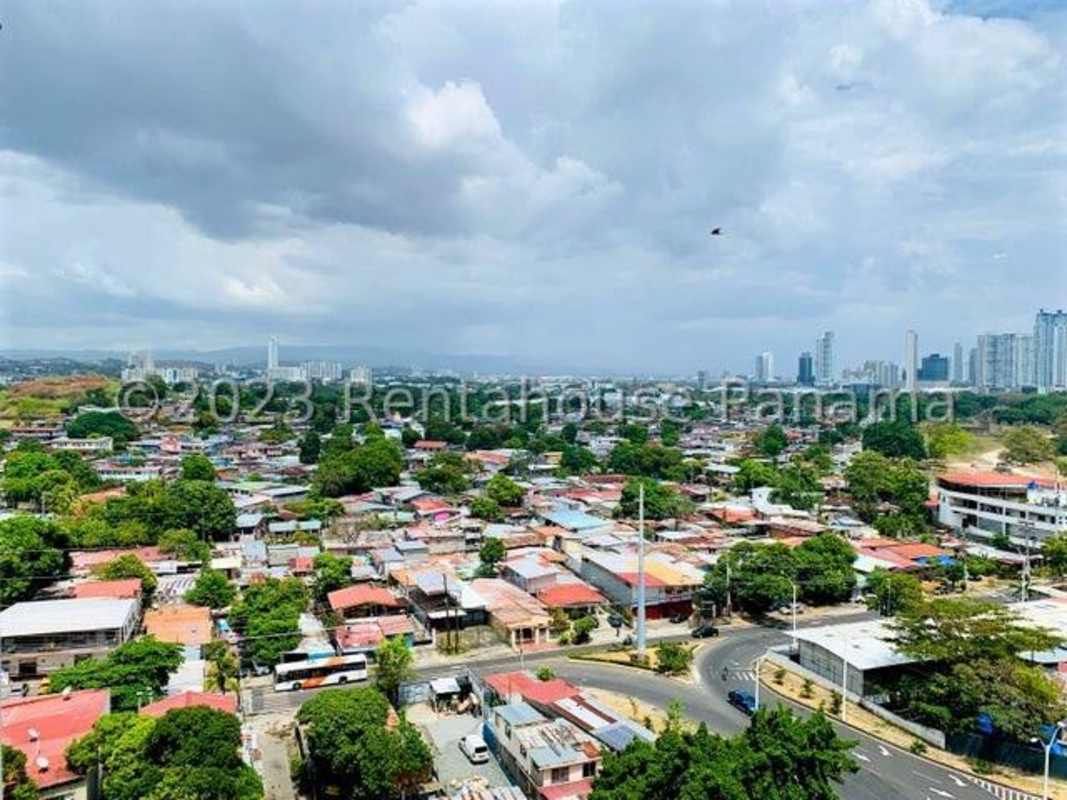 Bedroom featuring large window with city/ocean views in PH Coco del Mar Panama