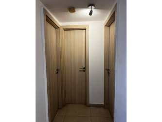 Contemporary bathroom with walk-in shower, ceramic tiles at PH Scala in El Carmen Panama