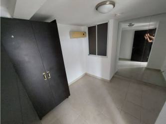 Bedroom with window, built-in closet, tile flooring in PH Vista Marina Towers Panama