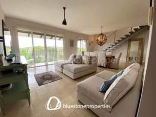 Luxury Beach Condo for Sale in Antón - 4 bedrooms