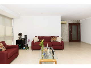 Apartment for Sale in San Francisco - 3 bedrooms